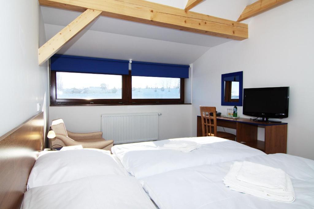 Hotel Pod Sluncem Trebiz Номер фото