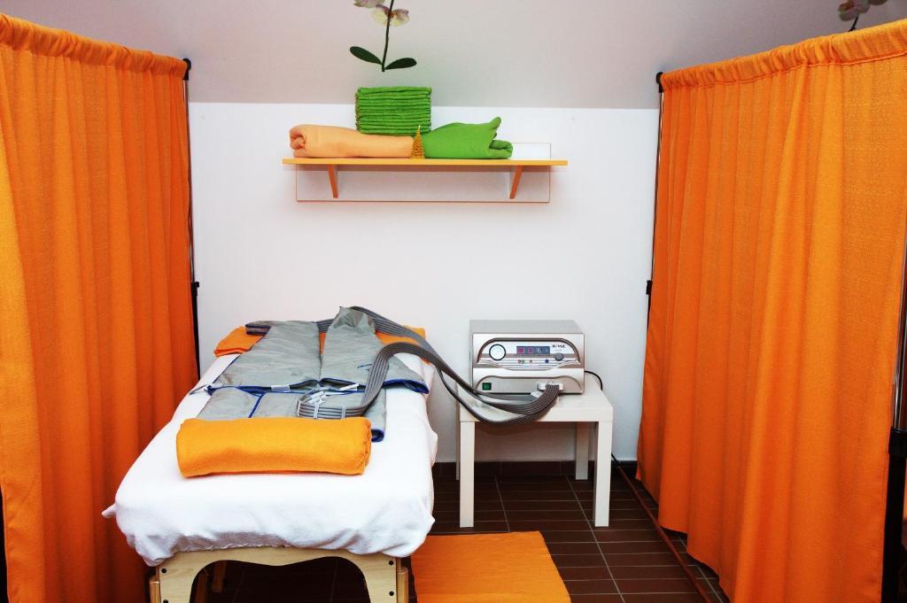 Hotel Pod Sluncem Trebiz Экстерьер фото
