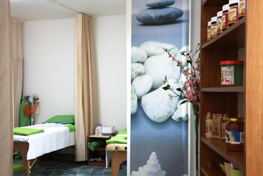 Hotel Pod Sluncem Trebiz Экстерьер фото